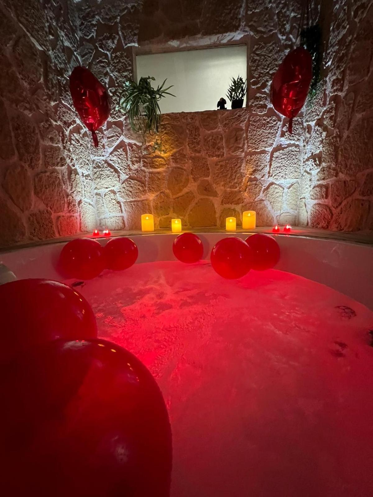 Les Spas De La Mer, Suite & Spa, Love Room, Plein Coeur Du Grau Льо Гро-дю-Роа Екстериор снимка